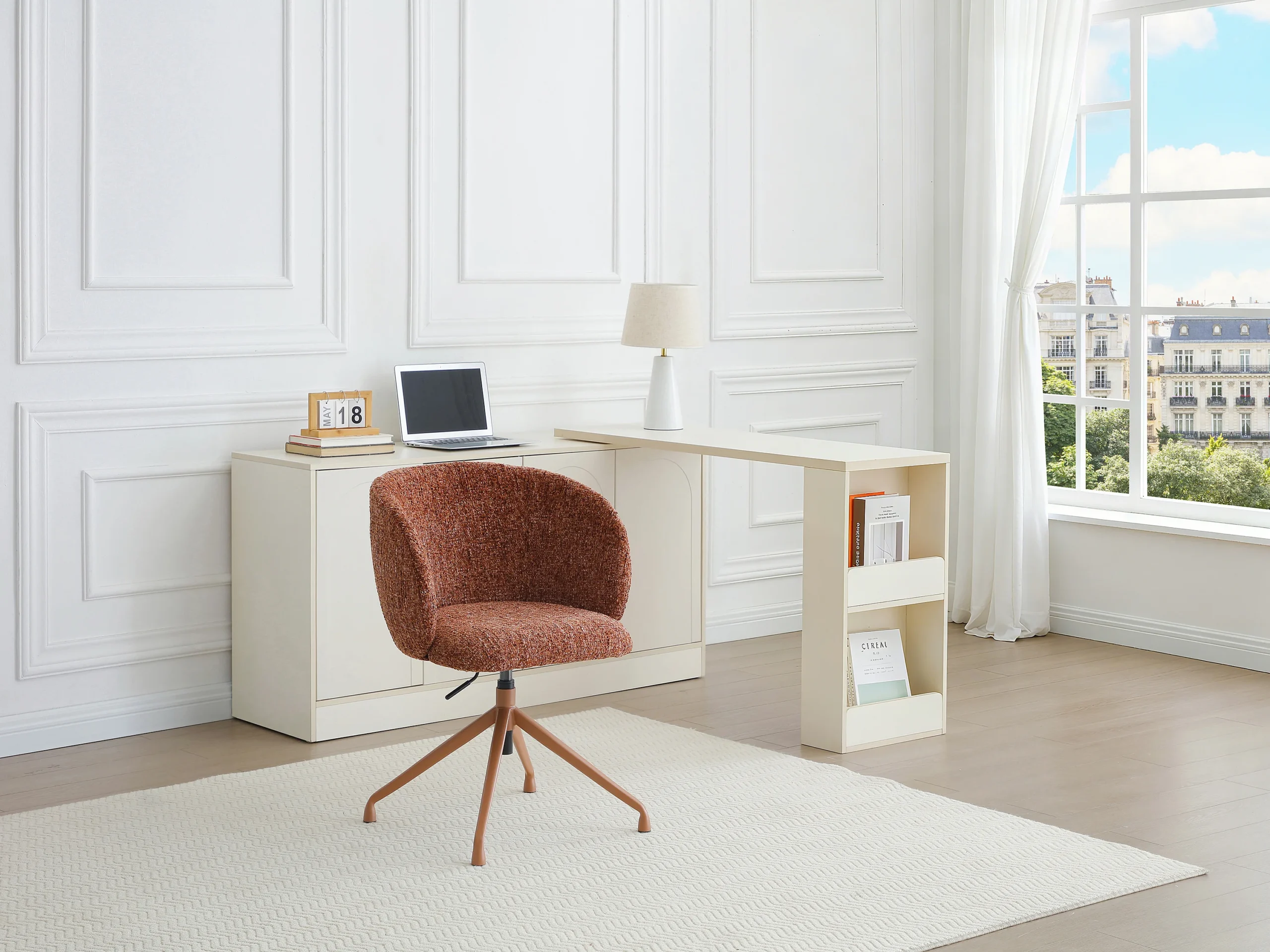 Chaise de bureau DUMALI en tissu texturé avec assise terracotta et piètement métallique