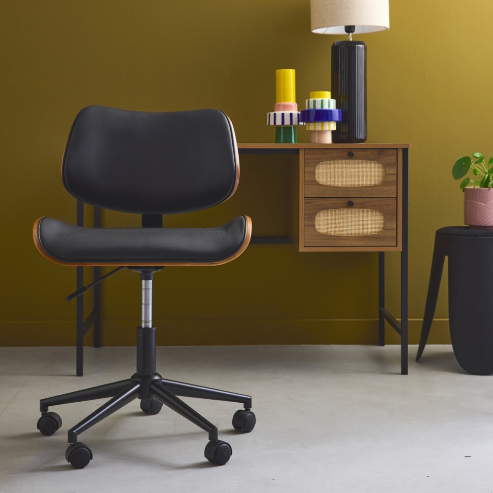 Chaise de bureau sweeek avec coque en bois courbé et revêtement noir
