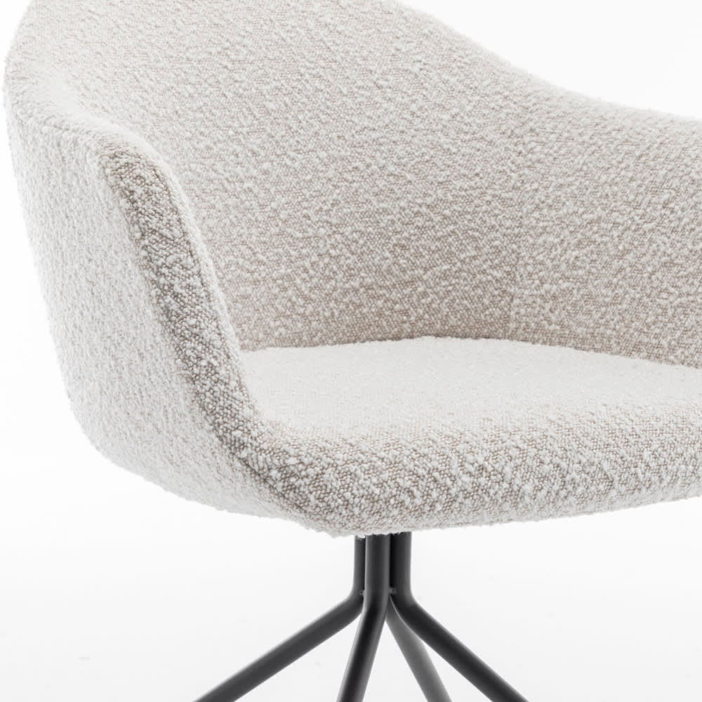 Chaise de bureau Kooij écrue en tissu bouclette avec accoudoirs et base pivotante — vue 8