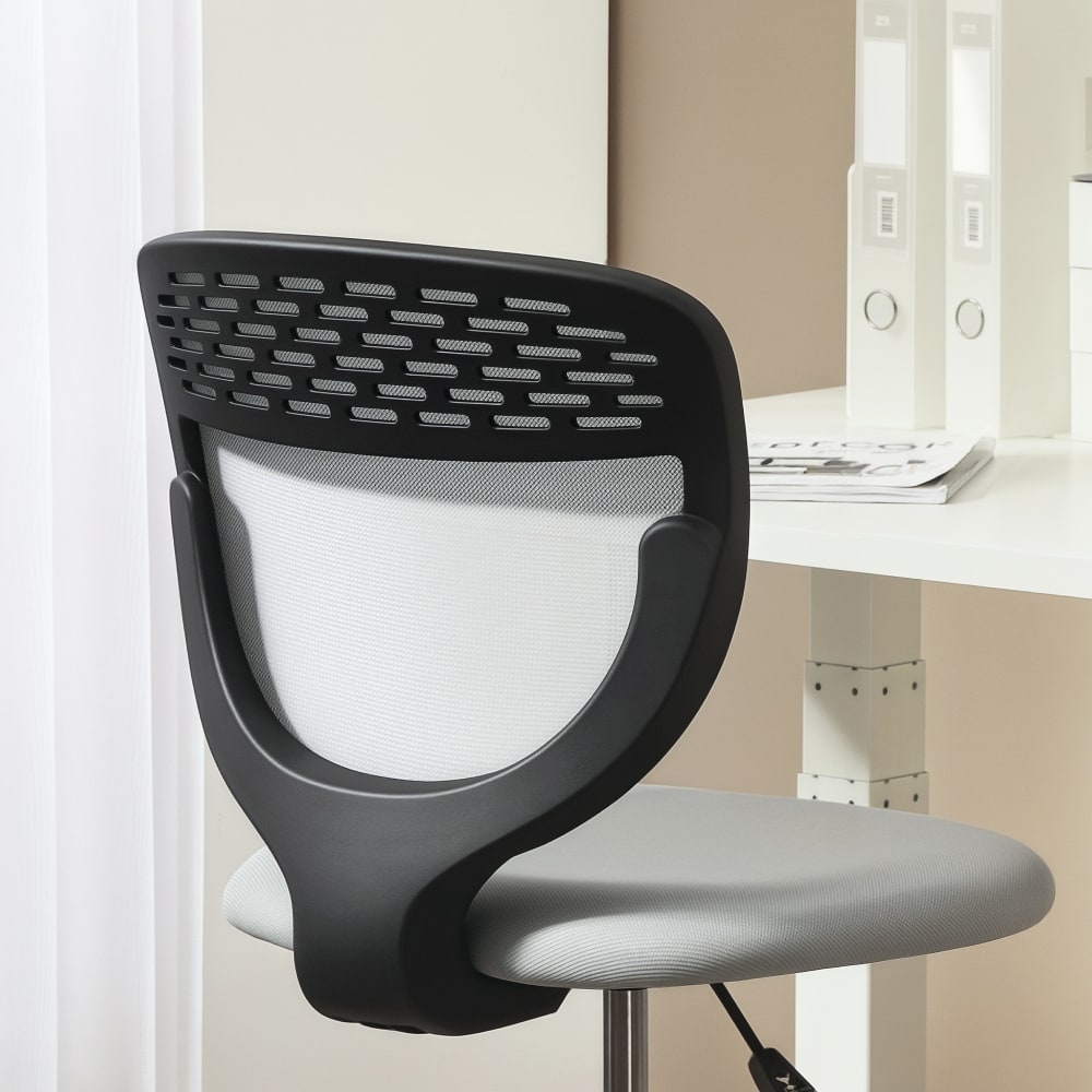 Chaise de bureau haute Vinsetto grise avec dossier en maille et repose-pieds réglable — vue 6