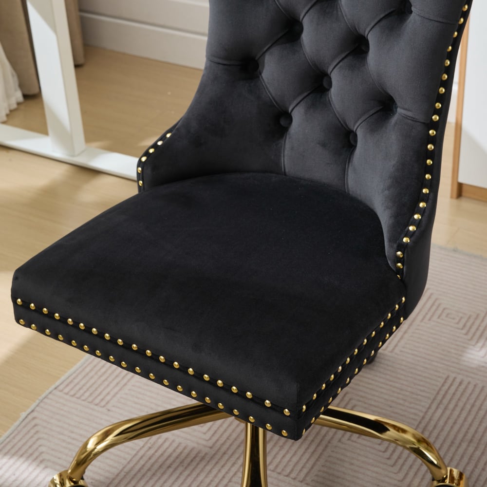 Chaise de bureau Urban Meuble en velours noir avec dossier capitonné et base dorée — vue 4