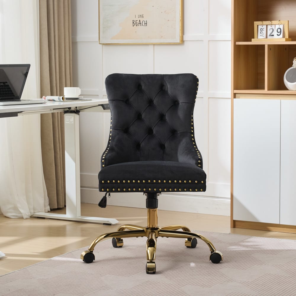 Chaise de bureau Urban Meuble en velours noir avec dossier capitonné et base dorée — vue 8