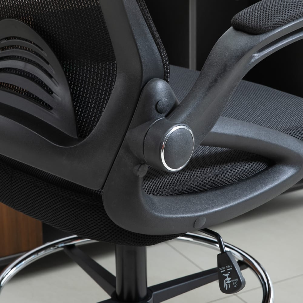 Chaise de bureau Vinsetto à assise haute, maille noire et repose-pied circulaire — vue 5