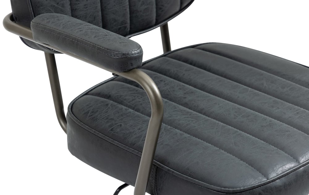 Chaise de bureau CLP Natrona en similicuir noir avec accoudoirs et roulettes — vue 9