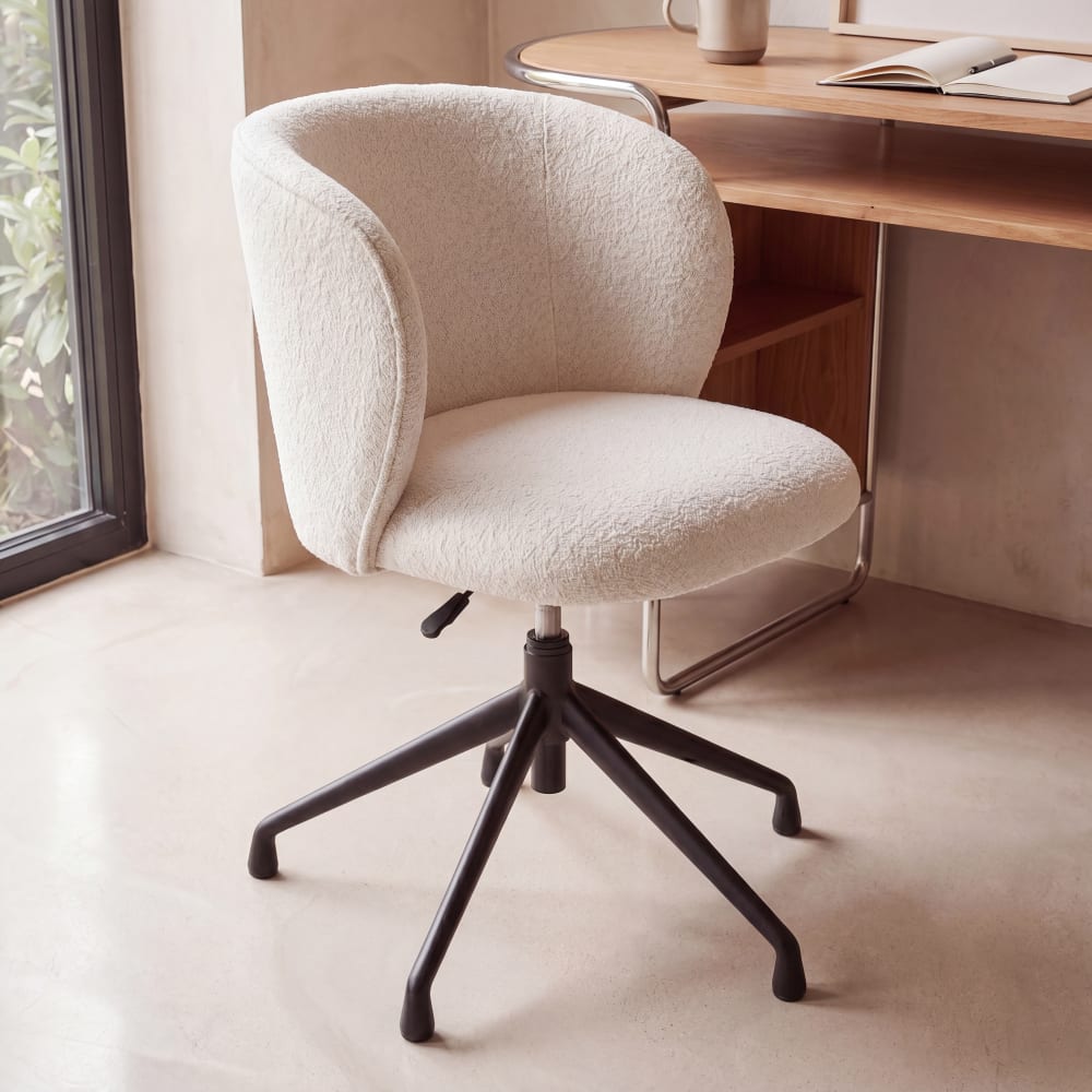Chaise de bureau Kate en tissu écru tramé avec piètement noir en acier