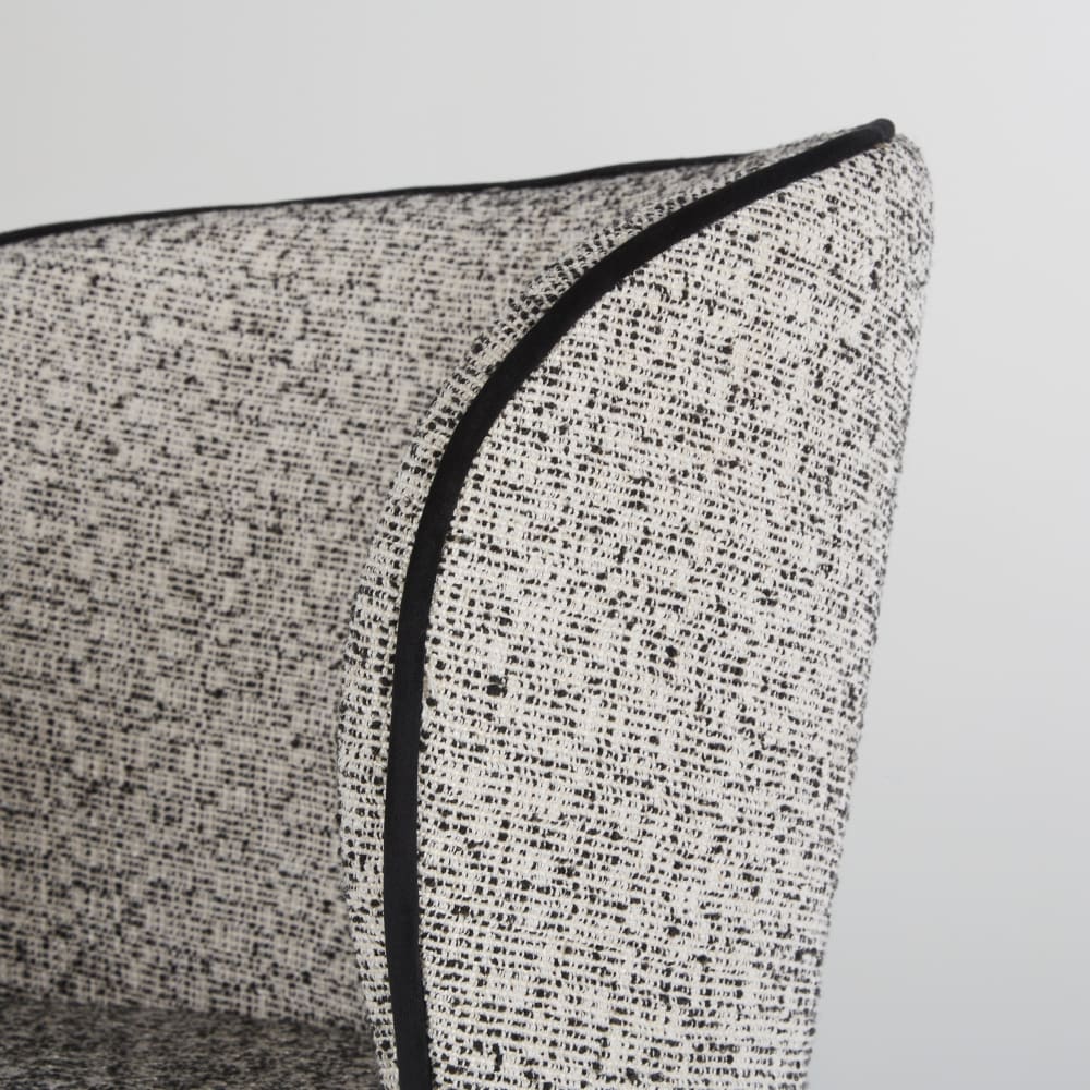 Chaise de bureau KATE grise chinée avec assise garnie et piètement en acier noir — vue 4
