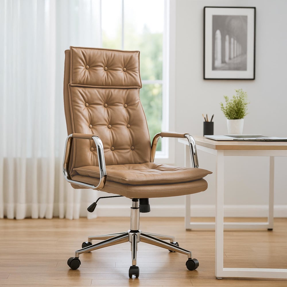 Chaise de bureau Sotira en cuir marron clair avec accoudoirs et roulettes — vue 2
