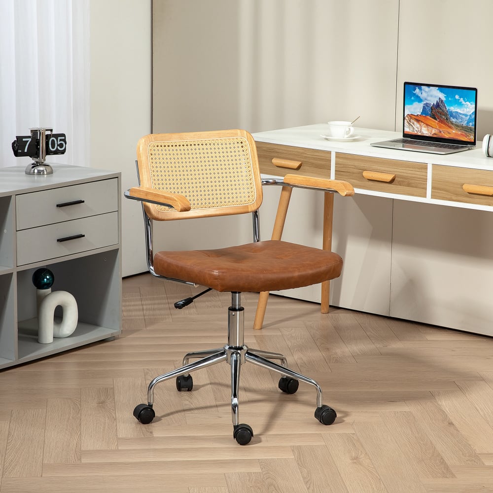 Fauteuil de bureau Homcom marron avec dossier en rotin PE et accoudoirs en bois — vue 2