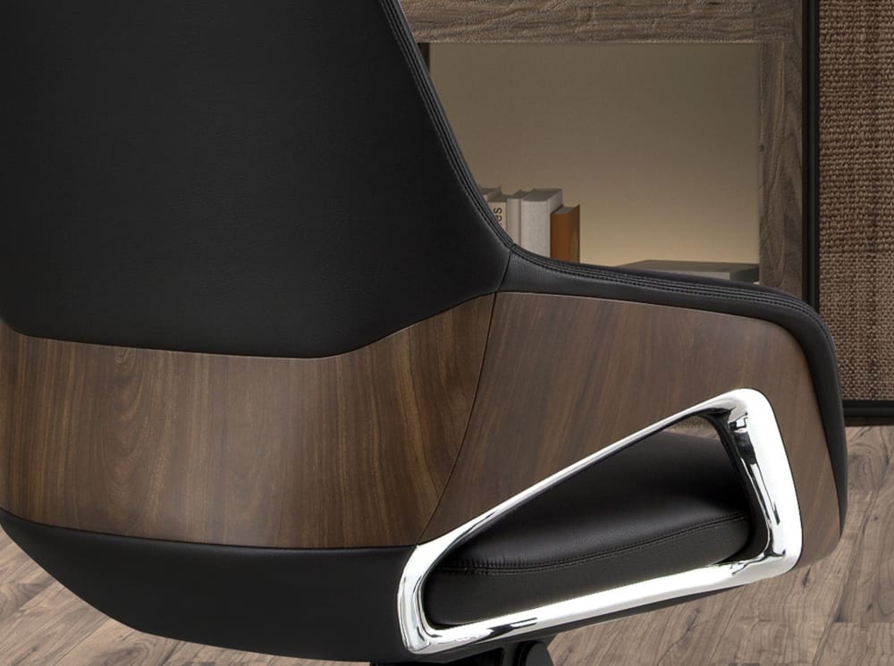 Fauteuil Angel Cerda 4210 noir avec accoudoirs, roulettes et dossier rembourré — vue 4