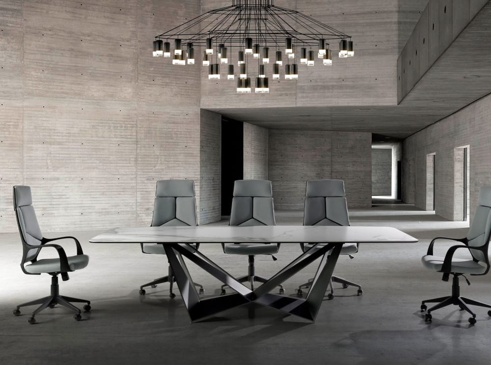 Fauteuil de bureau Angel Cerda 4076 avec assise grise et dossier noir — vue 3